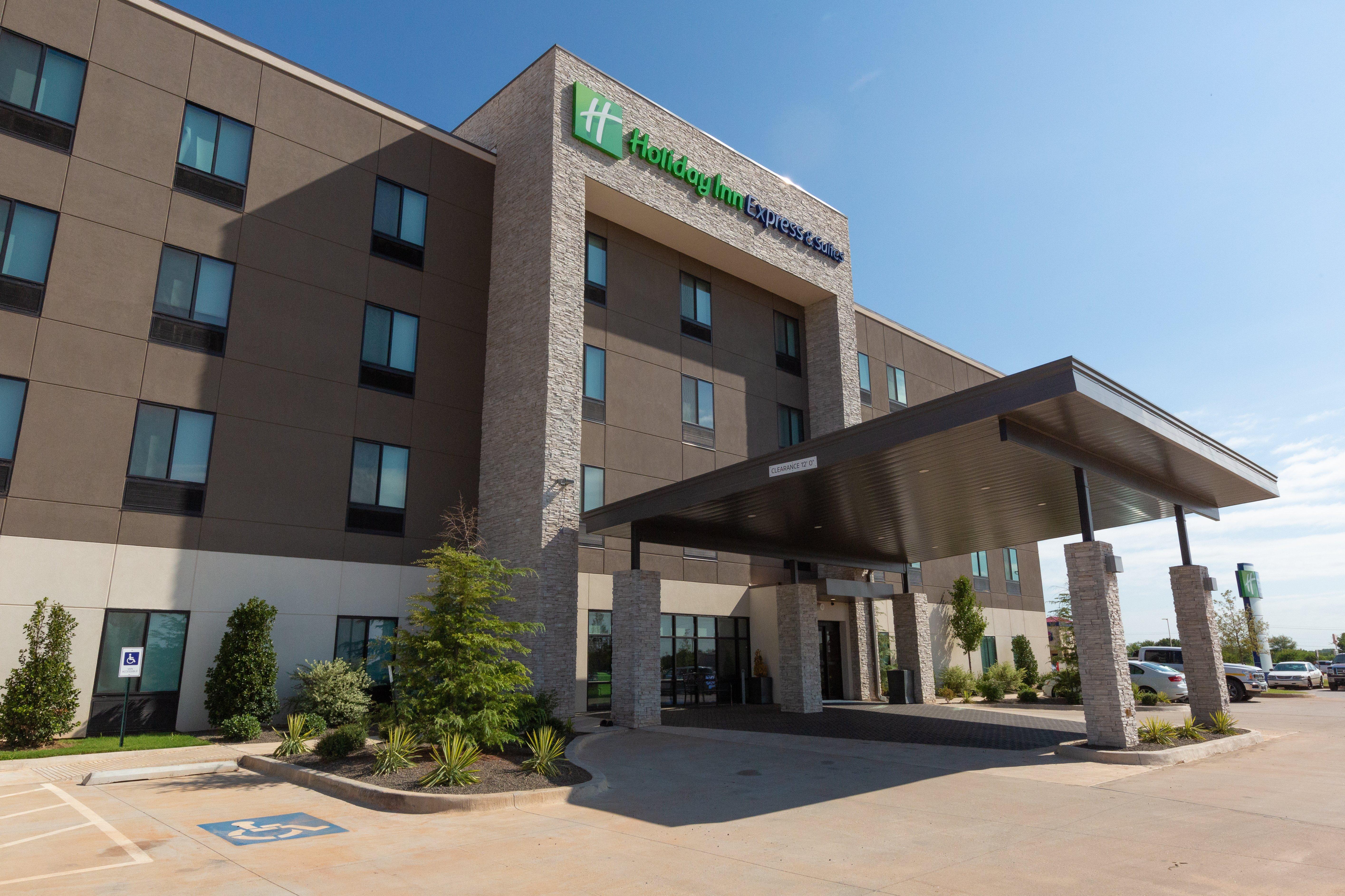 Holiday Inn Express & Suites - Kingfisher, An Ihg Hotel Luaran gambar